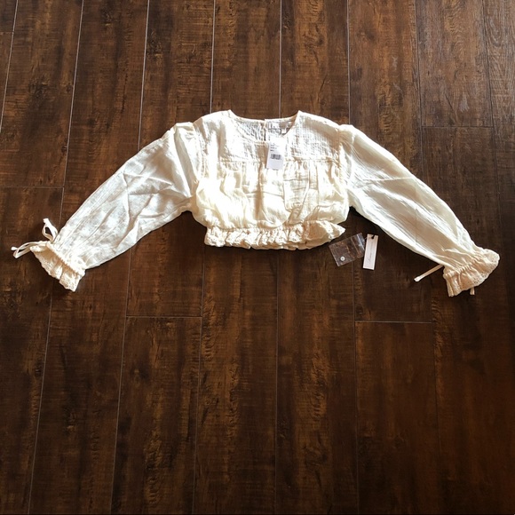 Lovers + Friends - Emily Crop Top in Ivory - Picture 2 of 8